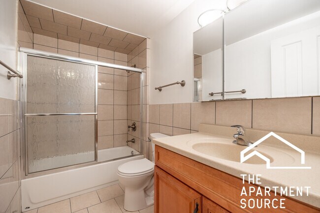 Building Photo - 4180 N Marine Dr