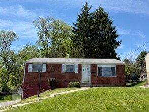 Building Photo - 29 Samoa Dr