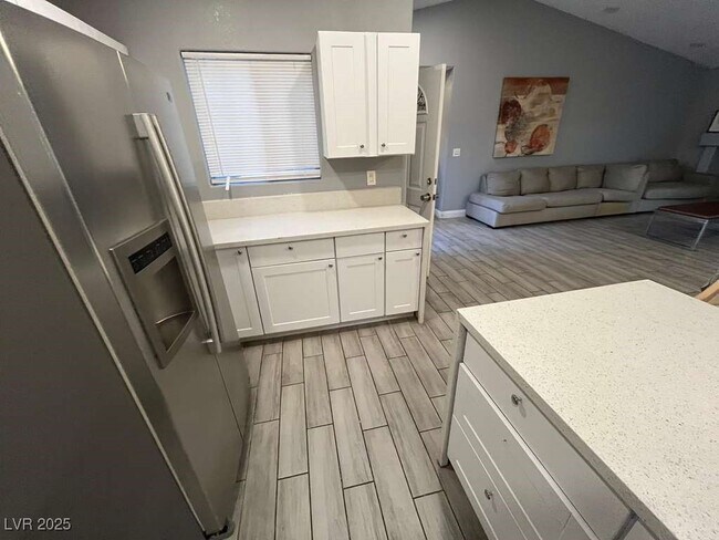 Building Photo - 3421 Mournful Call Ct