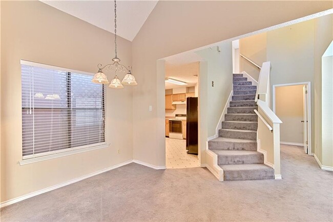 Building Photo - 6708 Windrift Way