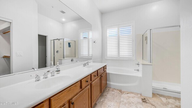 Building Photo - 10603 E Firewheel Dr