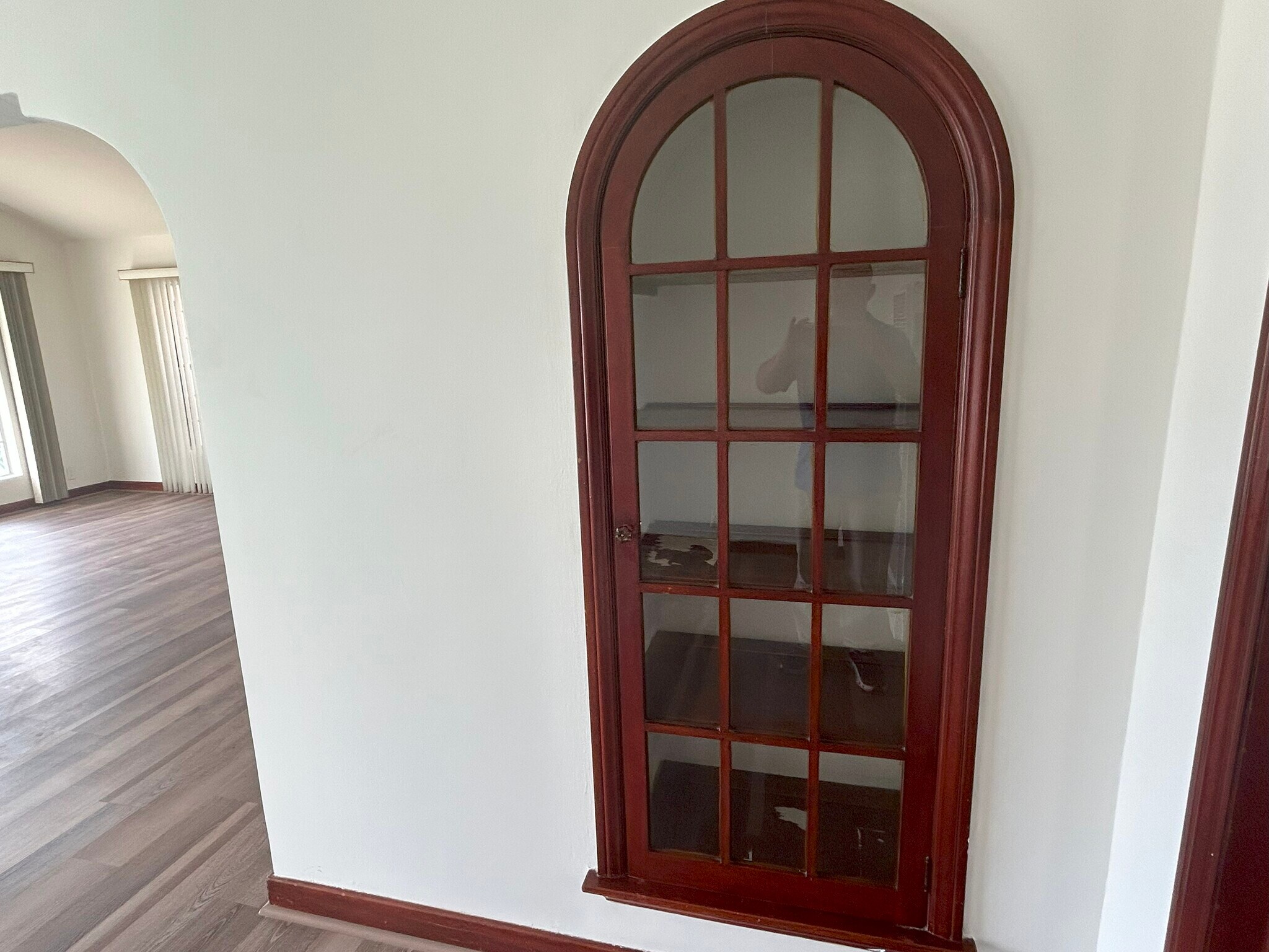 Dining Room China Closet - 643 Manchester Ter