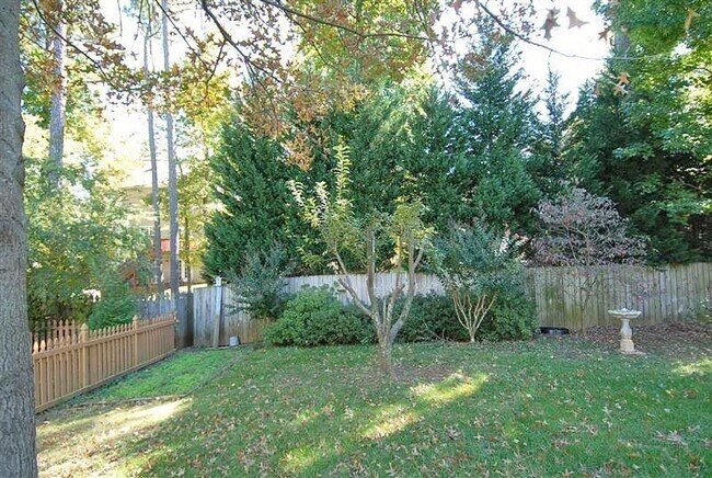 Building Photo - 2865 Cressington Bend NW