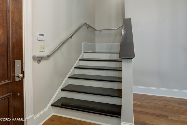Building Photo - 605 Silverstone Rd