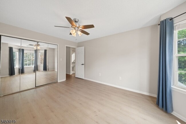 Building Photo - 43 Sapphire Ln