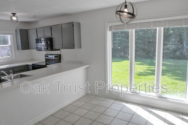 Building Photo - 4407 Great Oak Dr