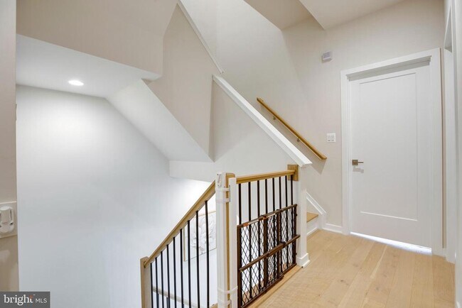 Building Photo - 14371 Beckett Glen Cir