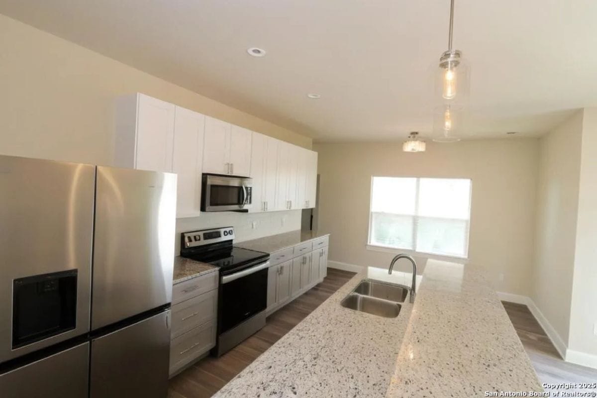 Building Photo - 2503 golf