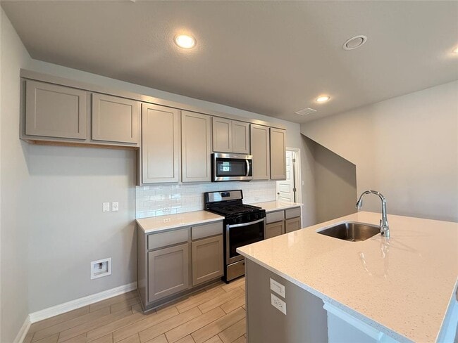 Building Photo - 2713 Brushwood Mdw