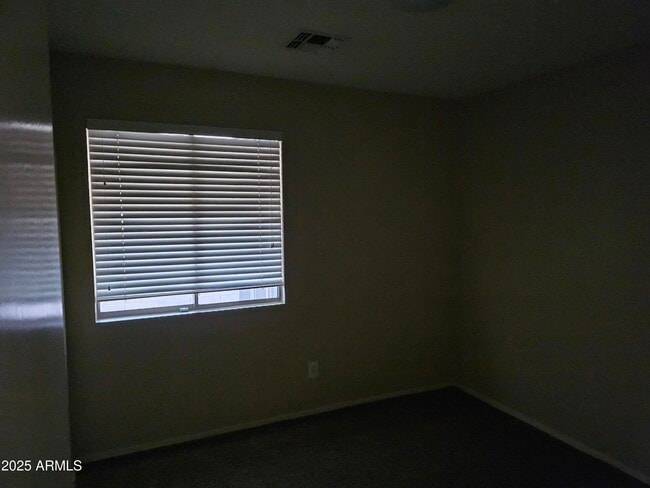 Building Photo - 842 E Impreria St