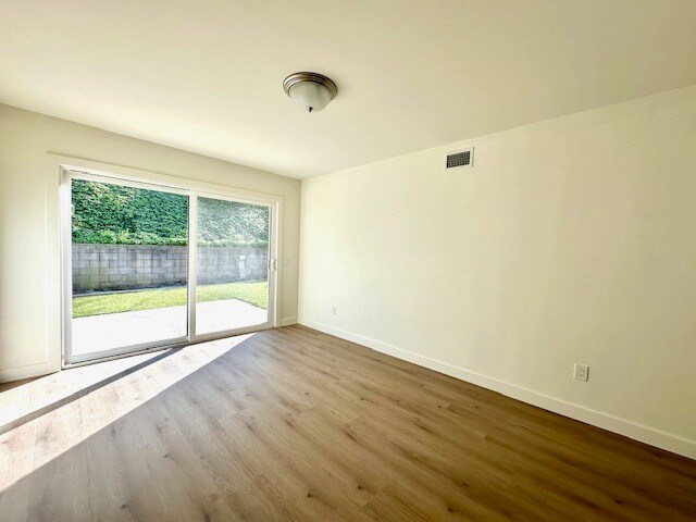 Building Photo - 820 Browning Pl