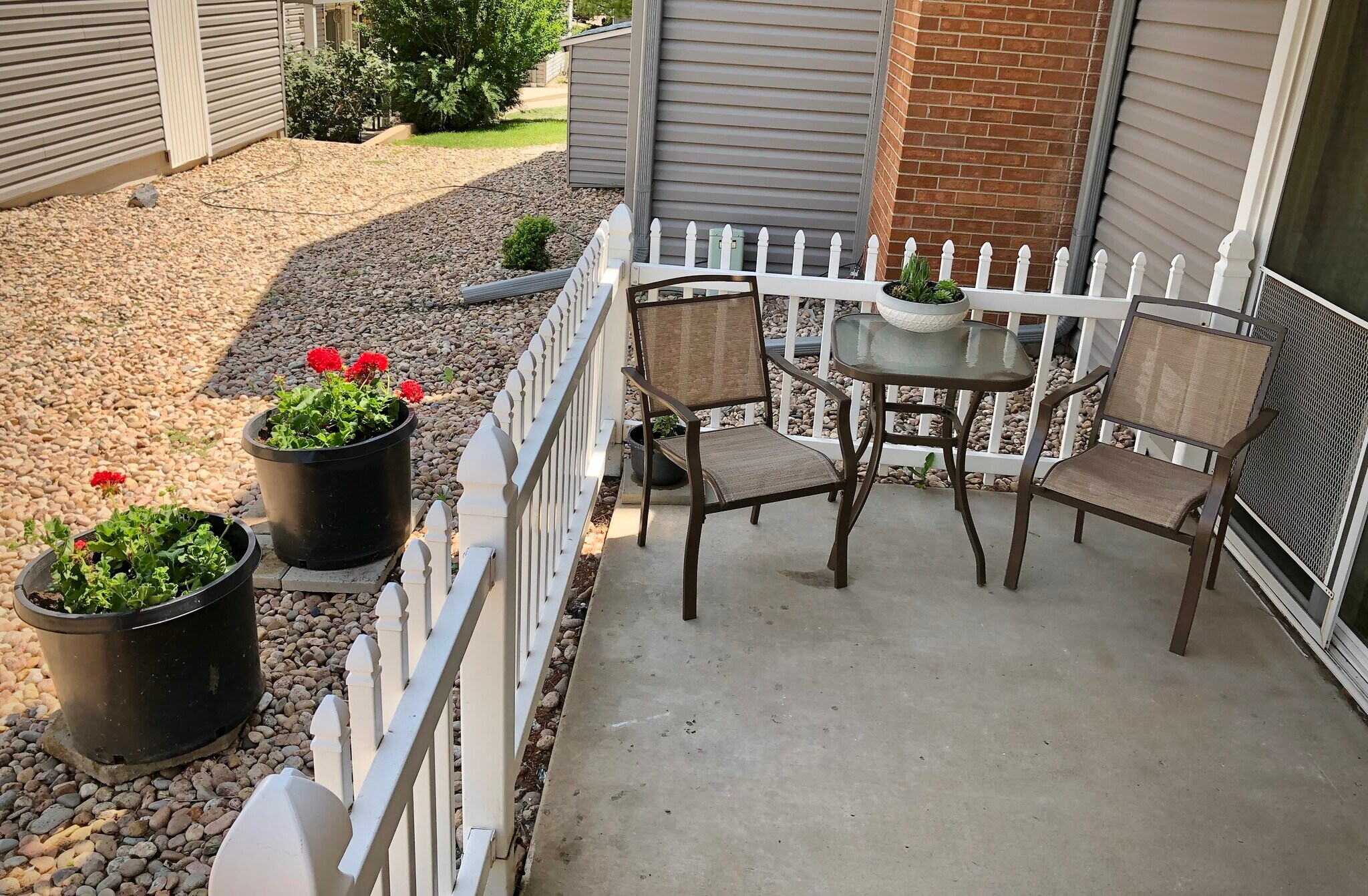 Building Photo - 3349 S Monaco Pky