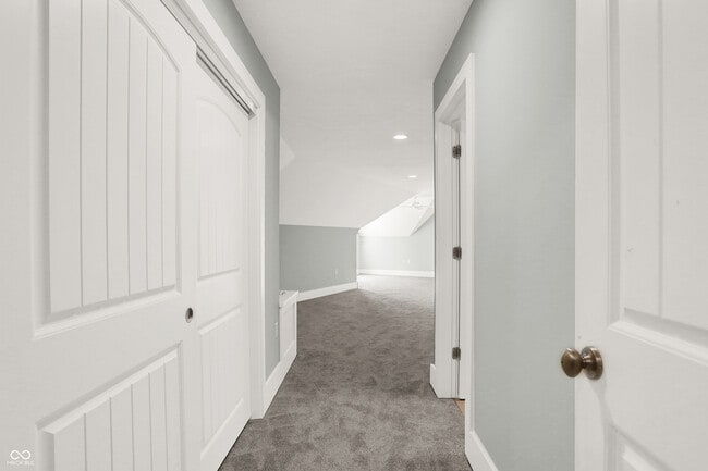Building Photo - 16893 Oak Manor Dr