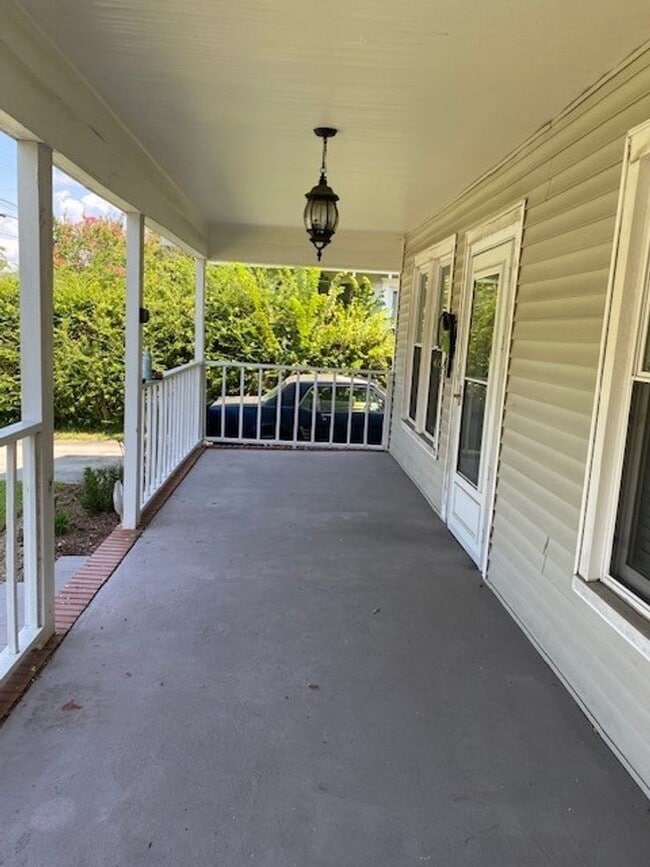 Building Photo - Cargo District home located within walking distance of Downtown Wilmington