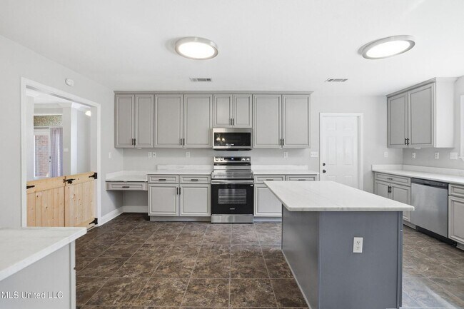 Building Photo - 125 Brackish Pl