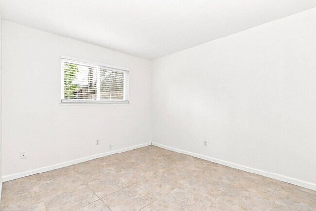Building Photo - 7400 Pennington Way