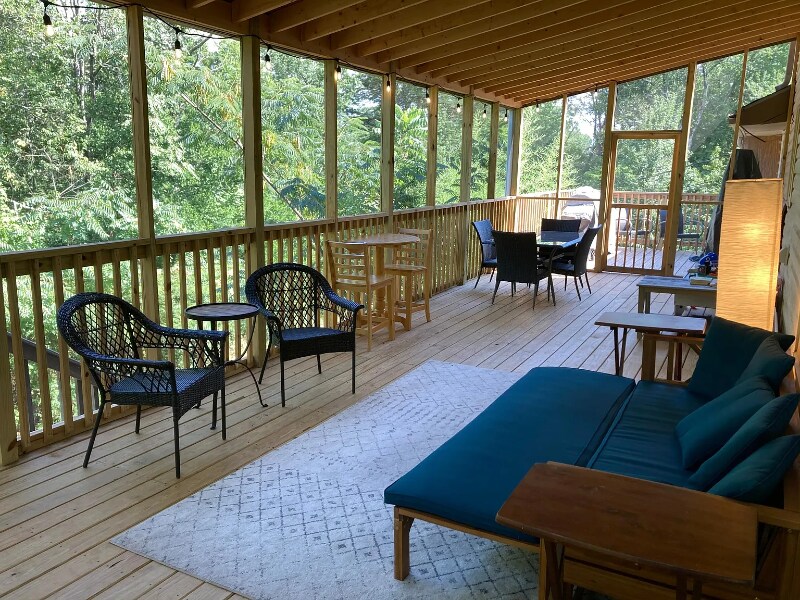 Building Photo - 4206 Highwood Dr