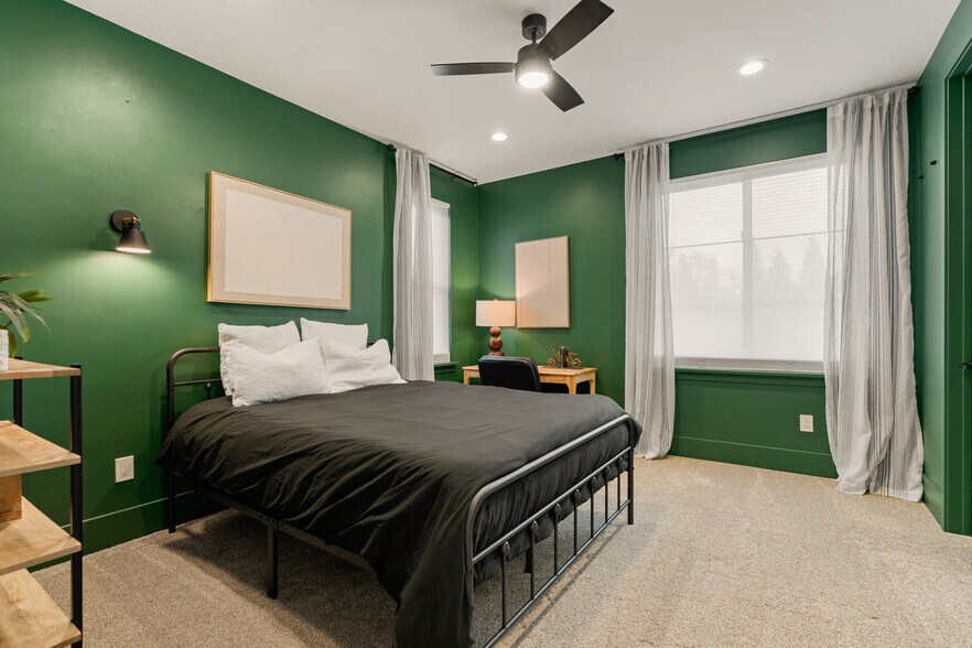 Building Photo - 1620 Winchester Way