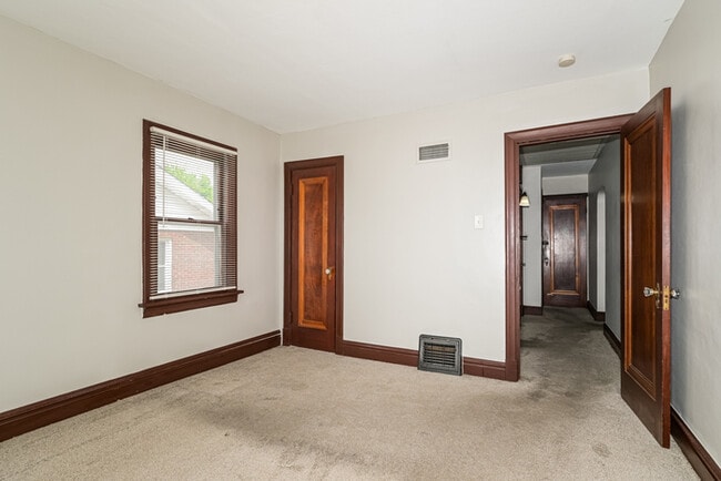 Building Photo - Fantastic 2bd/1ba home! Let yourself in!