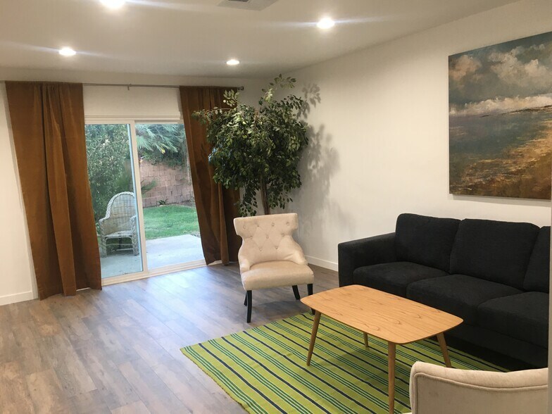 Shared living room - 6822 Ethel Ave