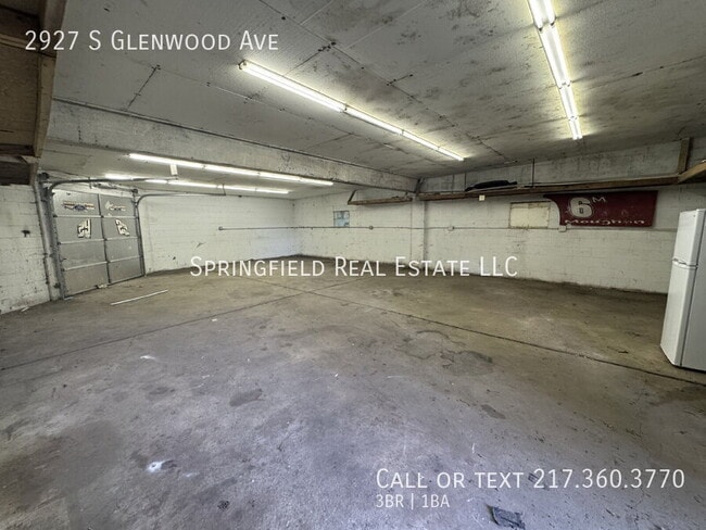 Building Photo - 2927 S Glenwood Ave