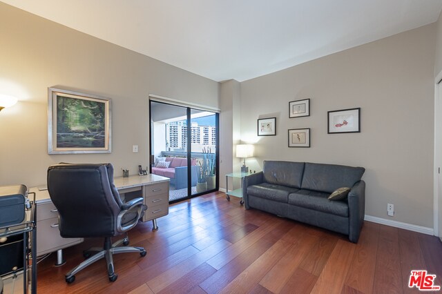 Building Photo - 10445 Wilshire Blvd