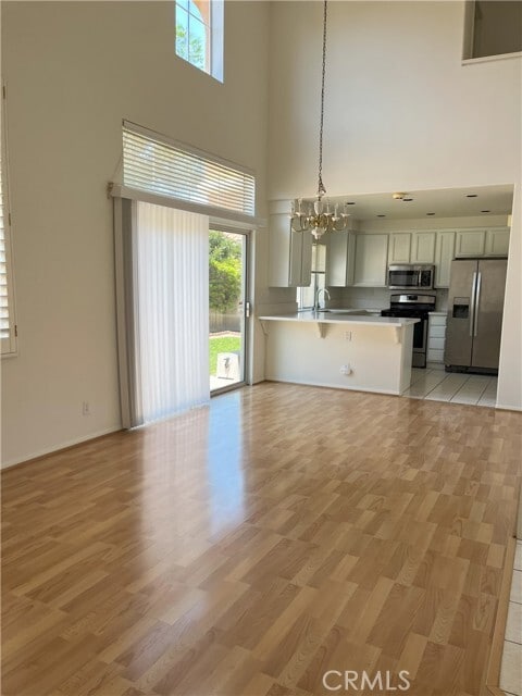 Building Photo - 5 Parthenia