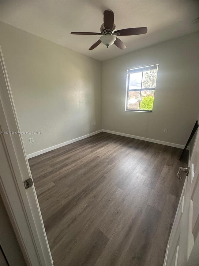 Building Photo - 15290 SW 118th Terrace