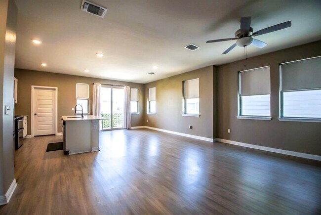 Building Photo - 8306 Mandela Bend