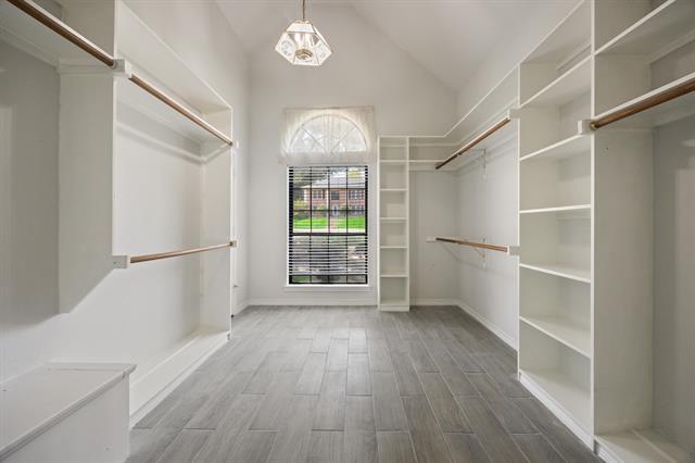 Building Photo - 2318 Southbay Cir