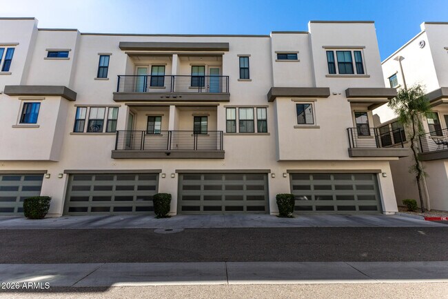 Building Photo - 4236 N 27th St