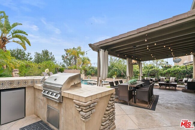 Building Photo - 11564 Apulia Ct