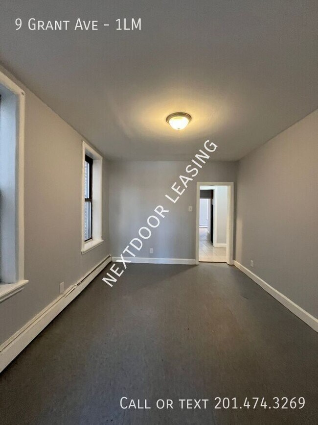 Building Photo - 9 Grant Ave