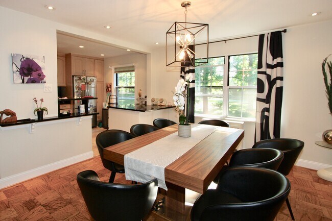 Building Photo - 5301 Westbard Cir