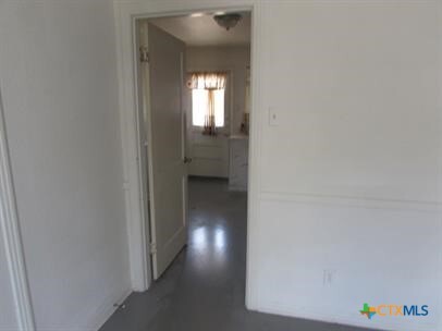 Building Photo - 701 Stetson Ave