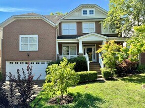Building Photo - 3 Bed, 2 Offices, 2.5 Bath w/ 2 Car Garage in McKays Mill
