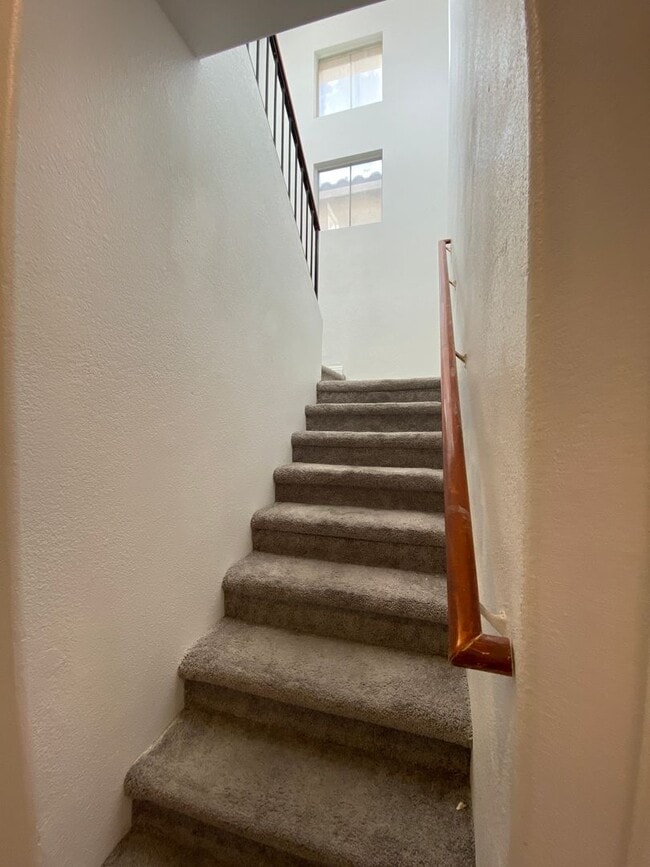 Building Photo - AMERICANA Property Mgmt - Freshly remodeled 4 beds-2 story house in the East