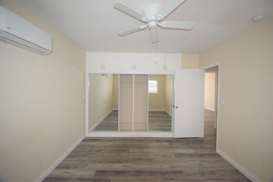 Building Photo - 4334 Mammoth Ave