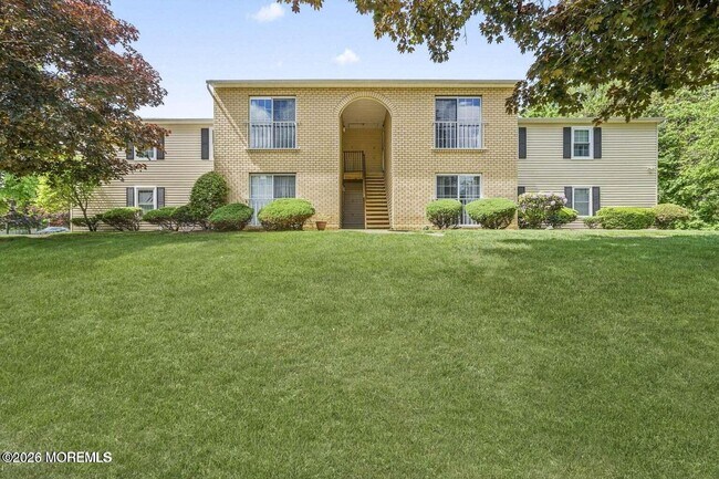Building Photo - 701 Zlotkin Cir