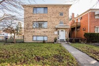 Building Photo - 3 bedroom in Chicago IL 60714