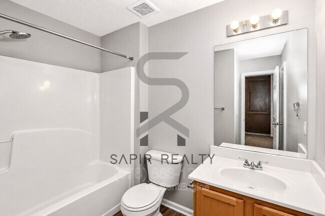 Building Photo - 2552 Avery Park Cir