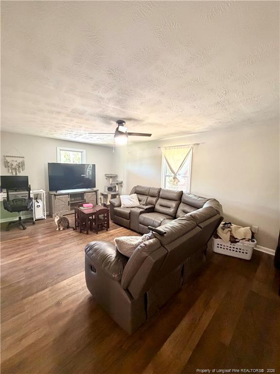 Building Photo - 5313 N Sumac Cir