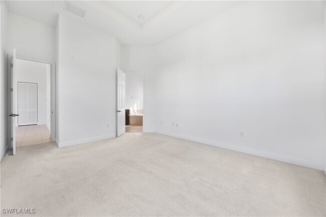 Building Photo - 5087 Salerno St