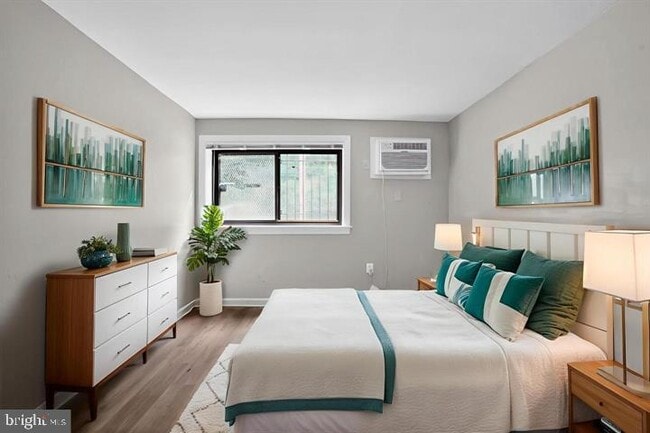 Building Photo - 3105 Naylor Rd SE