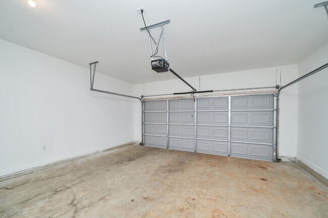 Building Photo - 30 County Rd 1018