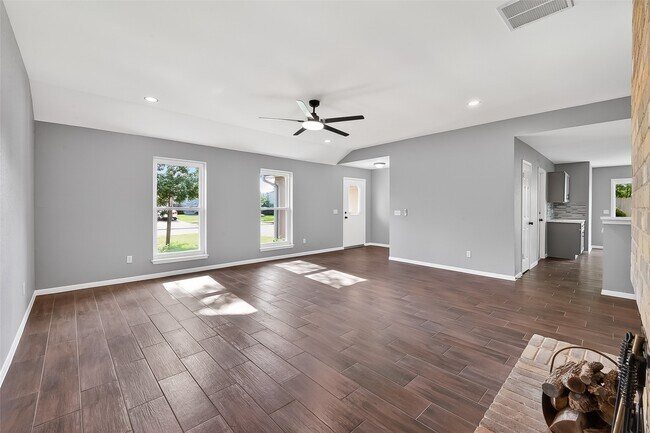 Building Photo - 3238 E Rangecrest Pl