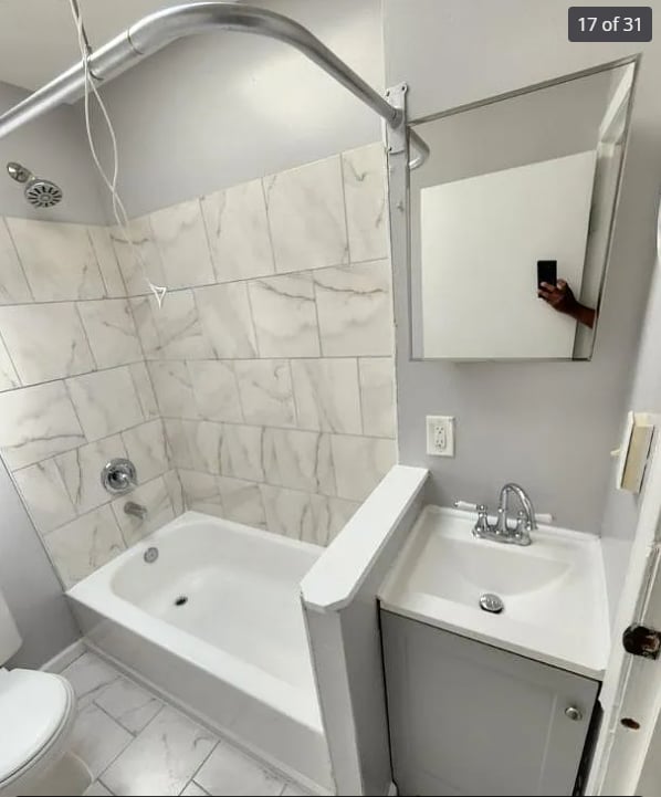 Building Photo - 342X Ravenwood Ave