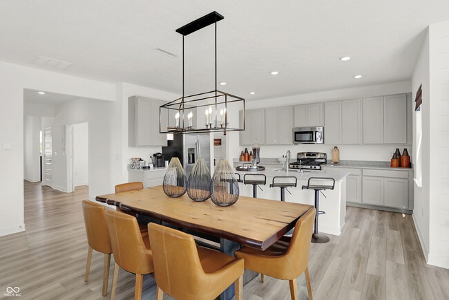 Building Photo - 7259 Firestone Rd