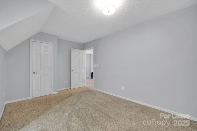 Building Photo - 8041 Christmas Ct