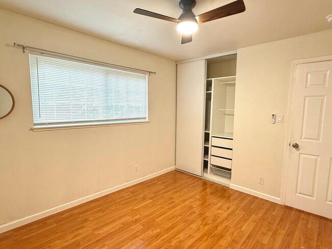 Building Photo - $3990 / 4 BR at a Prime Fremont Location!